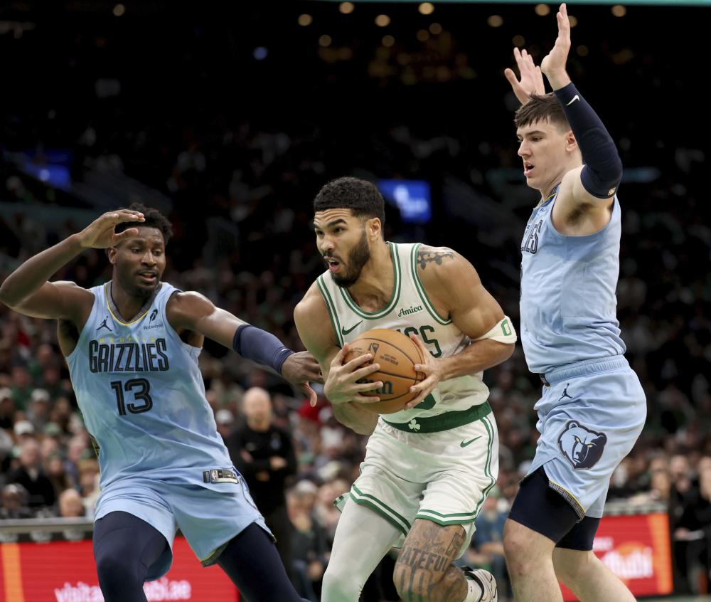 呼中登场时 呼中登场时