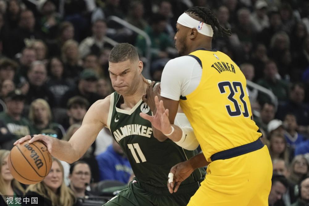 球场上有更 球场上有更